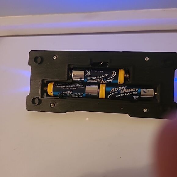 Battery Operated Love Sign - Picture 6 of 8